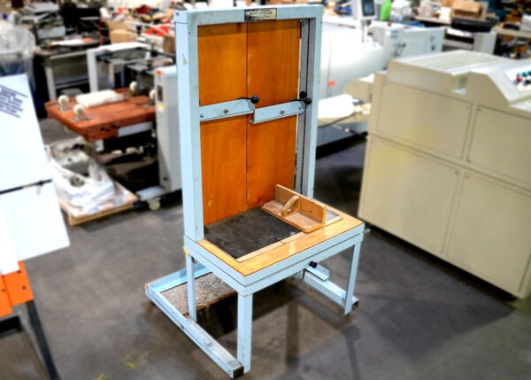 Wades Bindery Padding Press